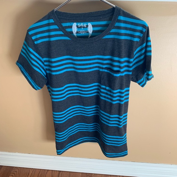 Grey and blue striped tshirt size S - Picture 1 of 3
